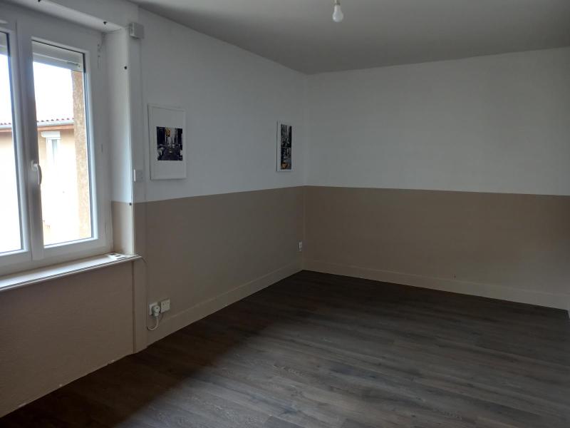 Flat Rue des Essarts in Bonson
