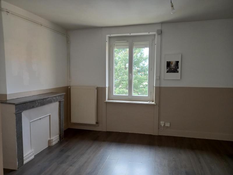 Flat Rue des Essarts in Bonson