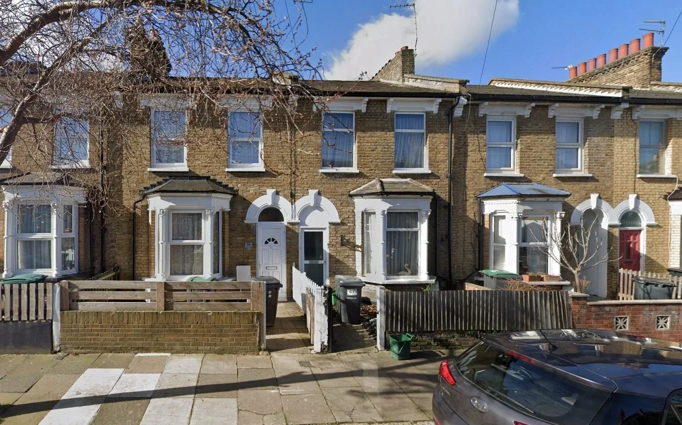 House Birkbeck Road in Greater London
