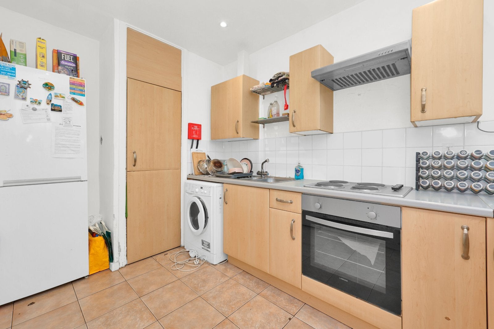 Flat Clarence Gardens in Greater London