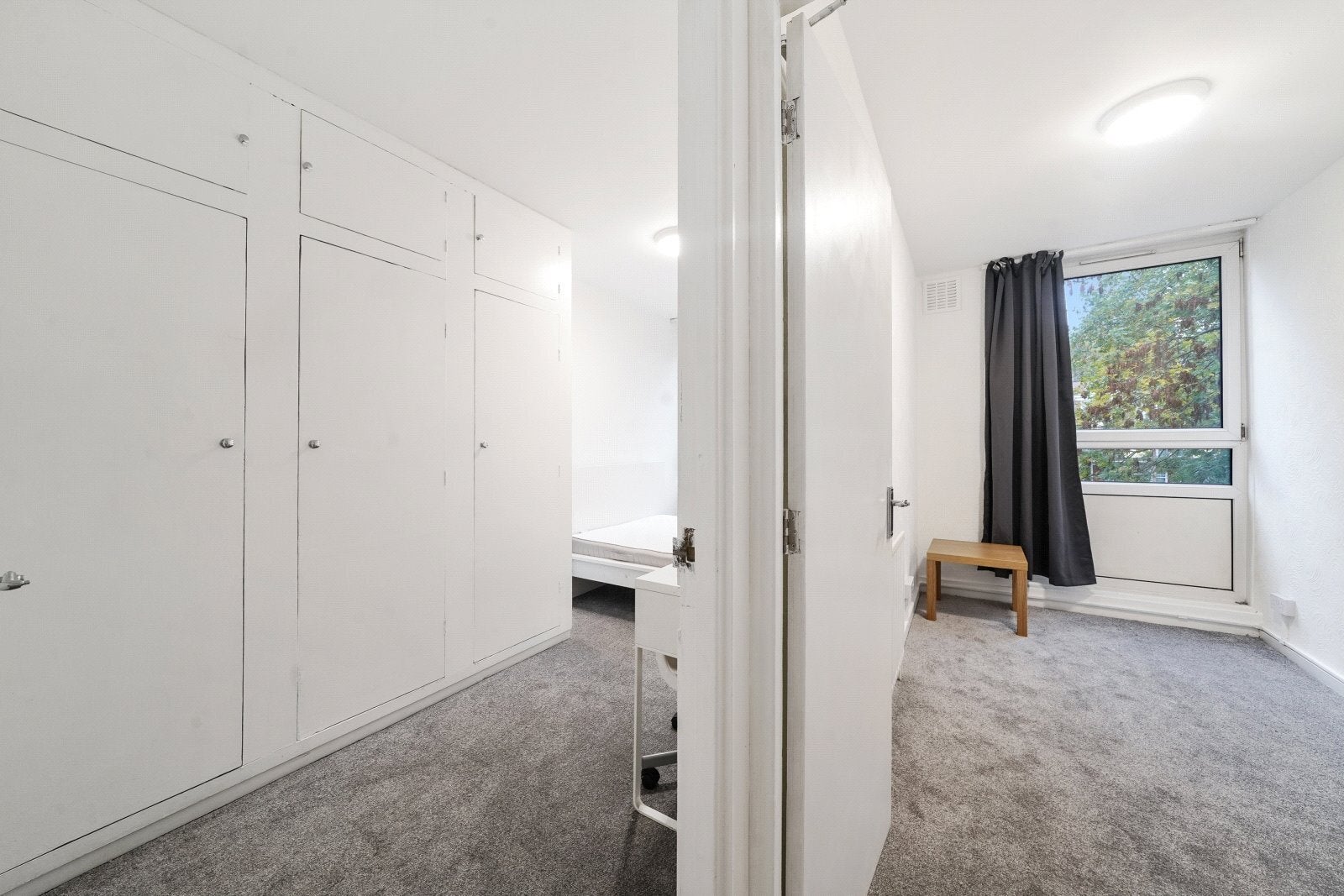 Flat Clarence Gardens in Greater London