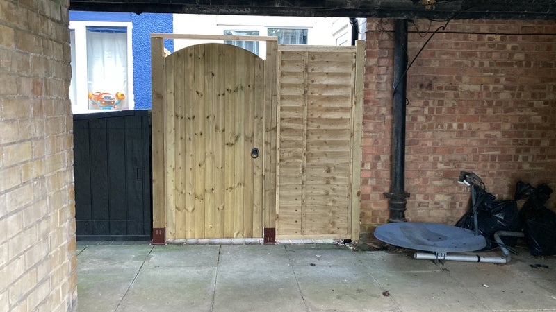 Room Puckleside in Basildon