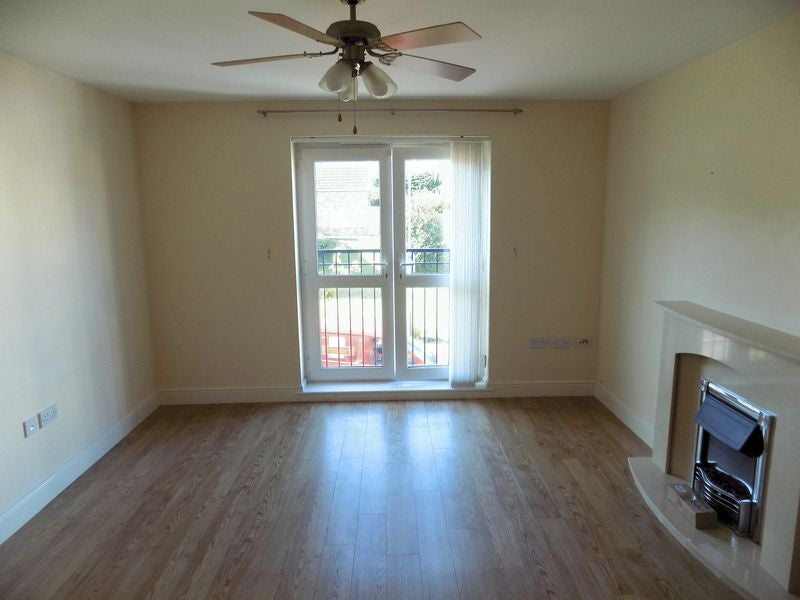 Flat Southern Street in Caerphilly