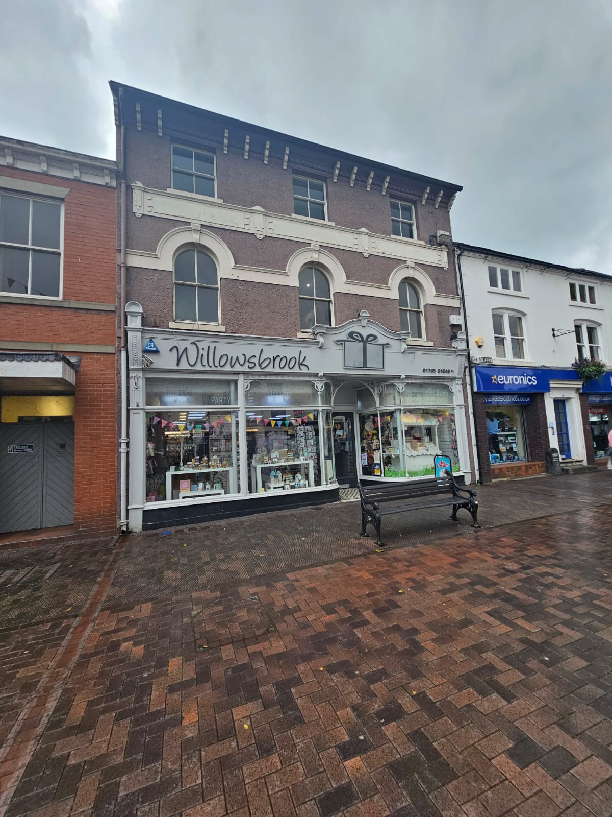 Flat Newcastle Street in Stone