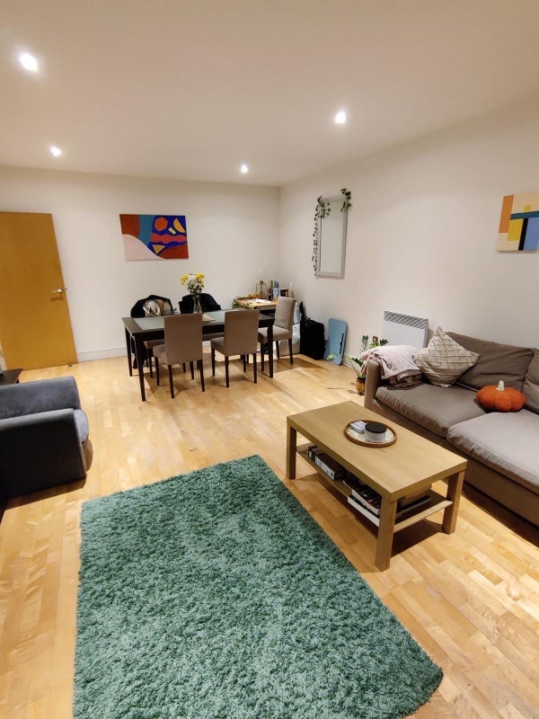 Room City Walk in Greater London