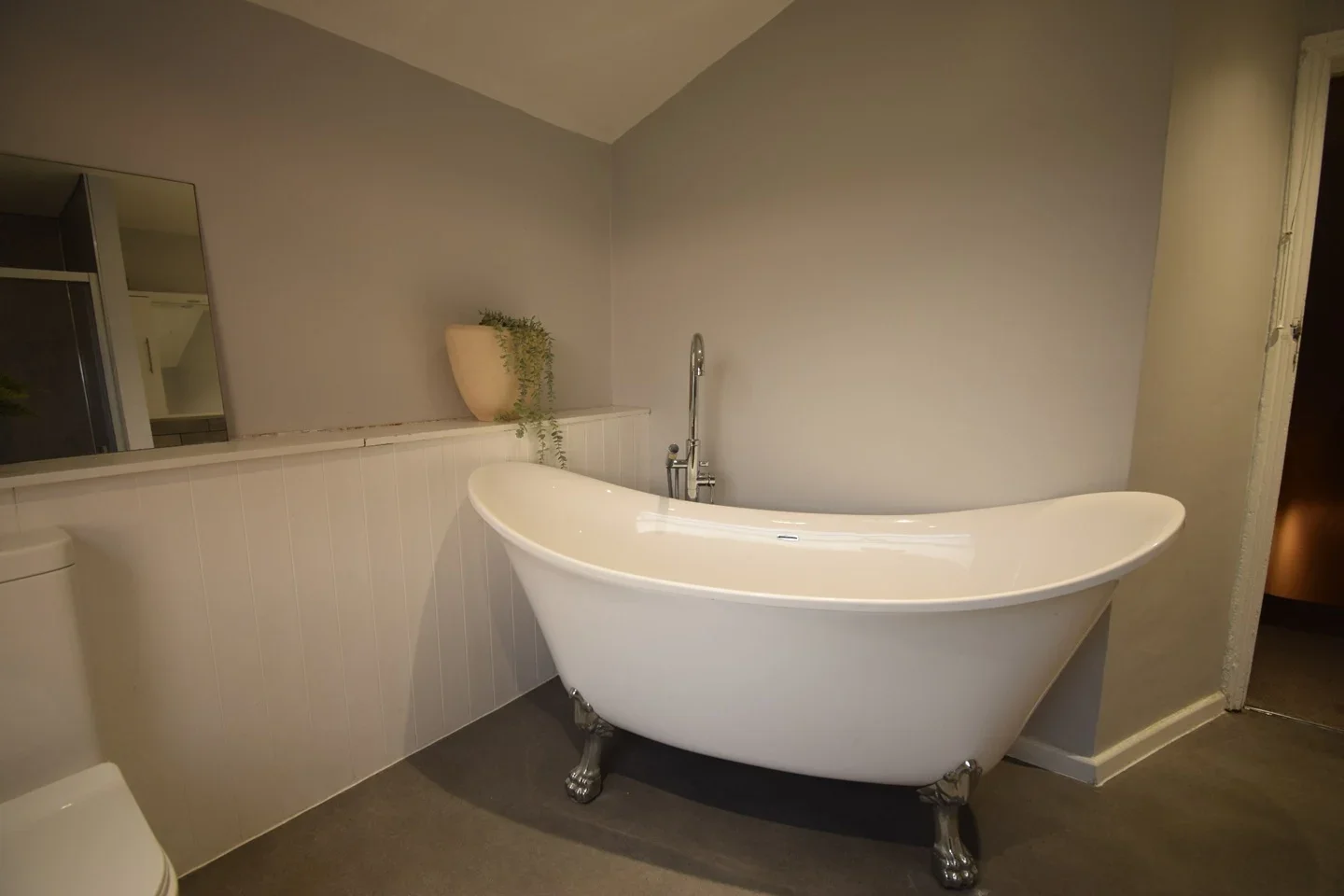 Room Dagnall Park in Greater London