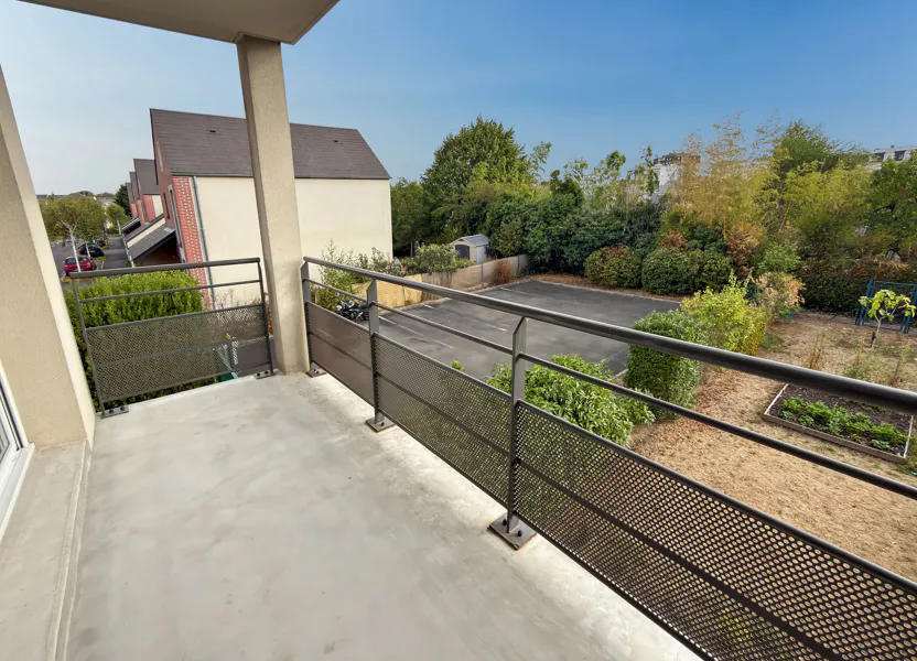 Flat Rue de l'Abbé Dubois in Orléans