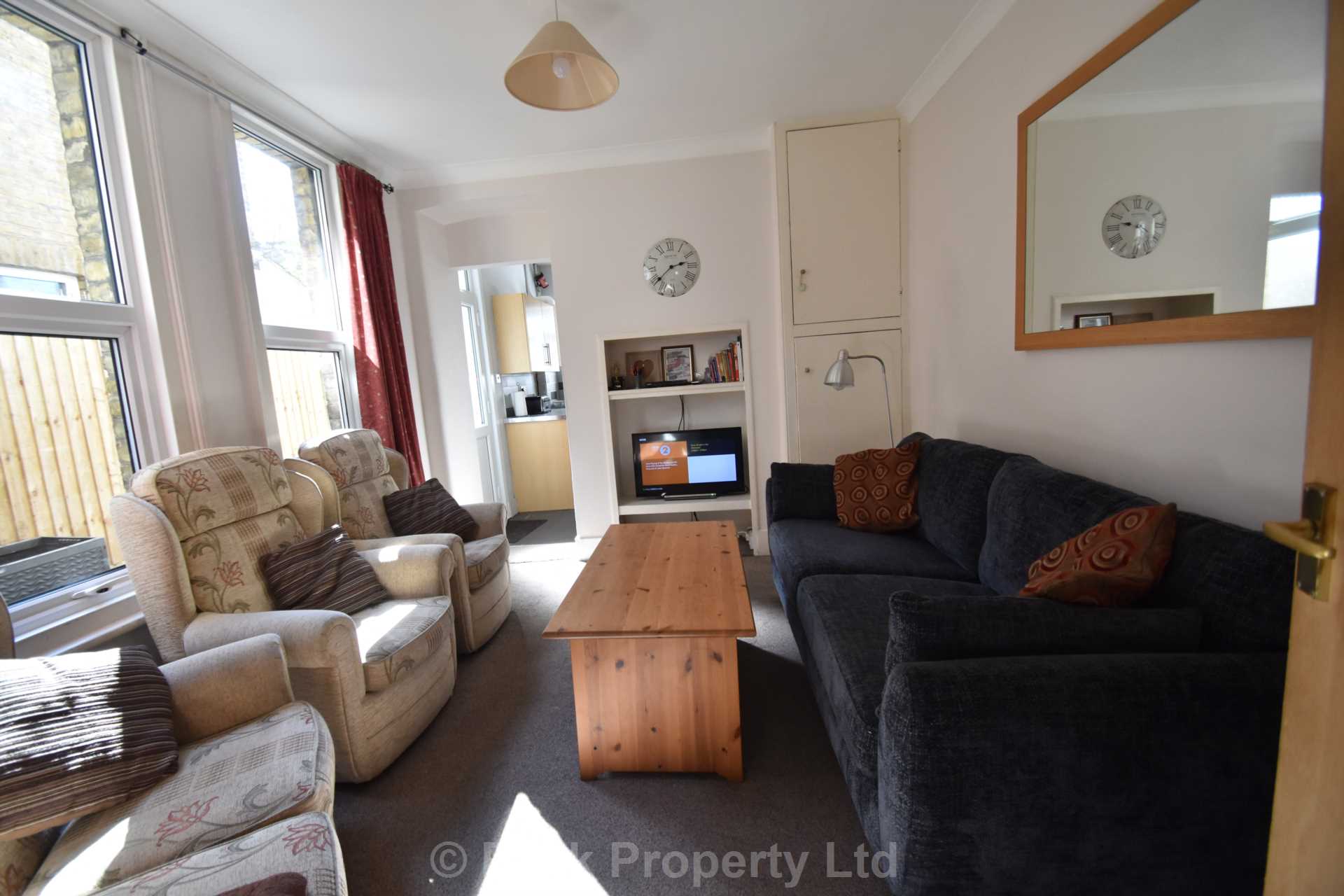 Room Gordon Road in Southend-on-Sea
