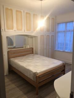 Room Tottenhall Road in Greater London