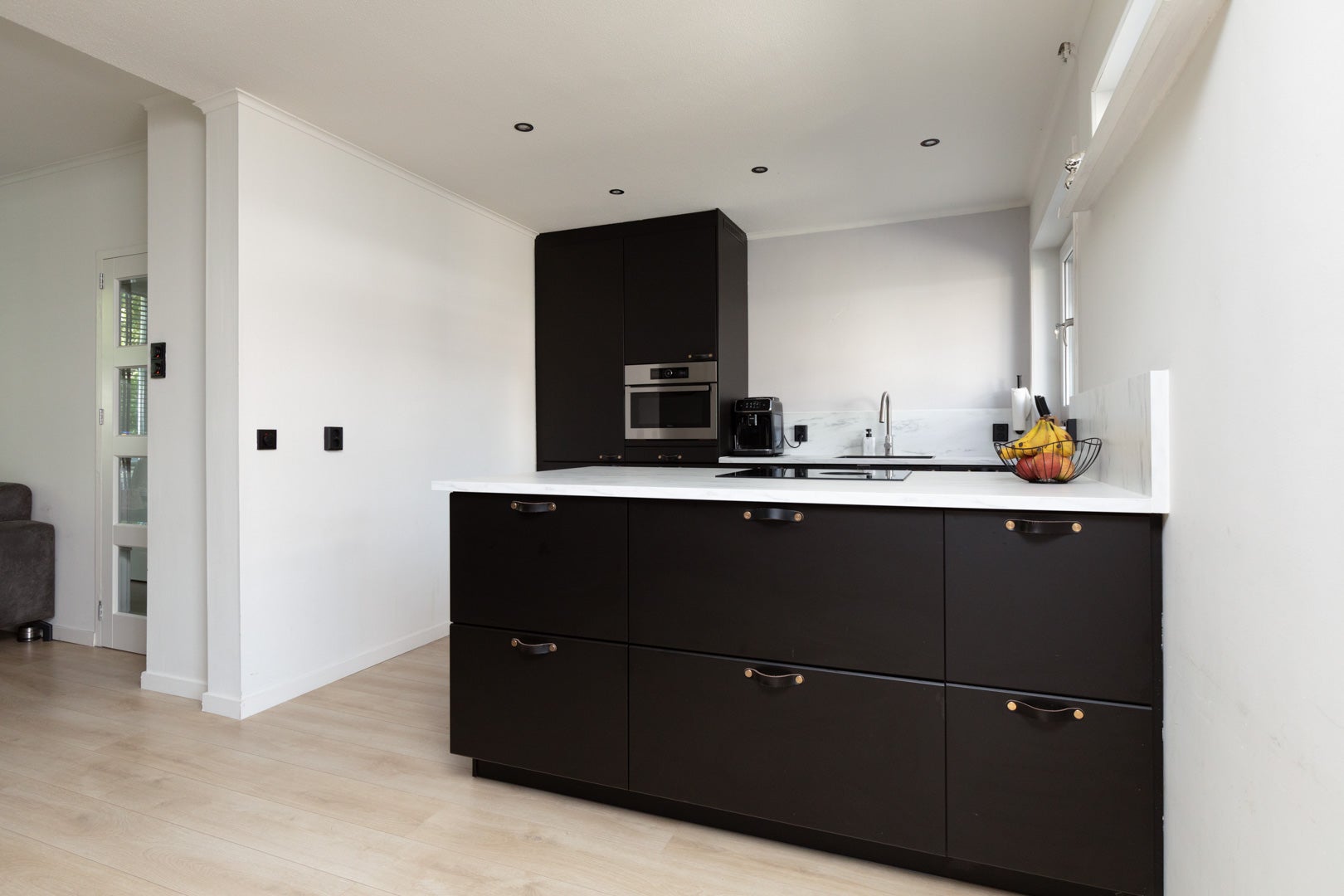 Tussenwoning te koop: Scherwolderhemstraat 22, Sneek