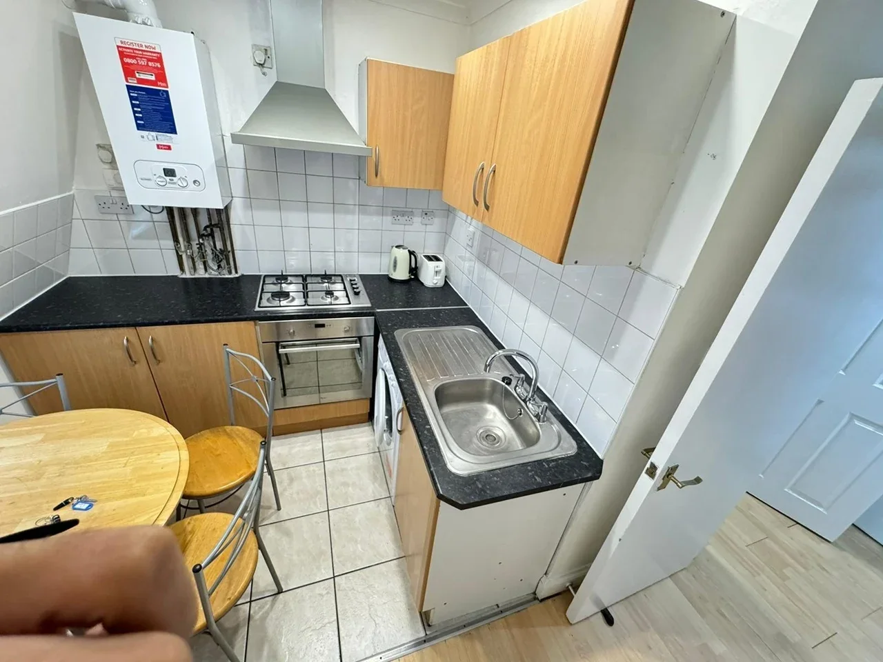 Flat Raven Row in Greater London