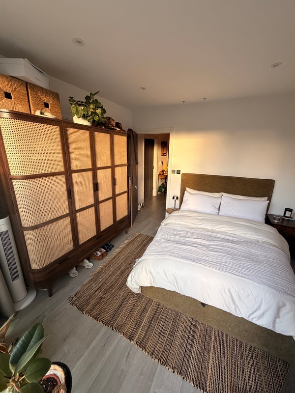 Room Dacres Road in Greater London