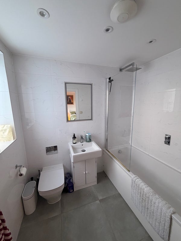 Room Dacres Road in Greater London
