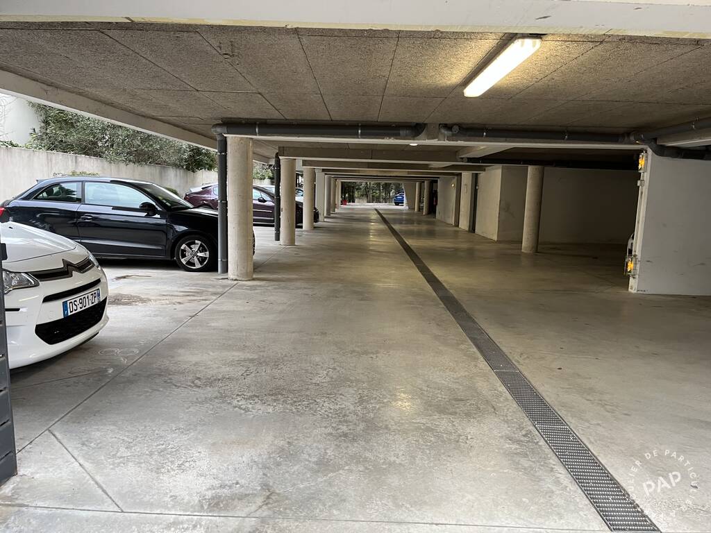 Appartement Place des Martyrs-de-la-Résistance à Montpellier