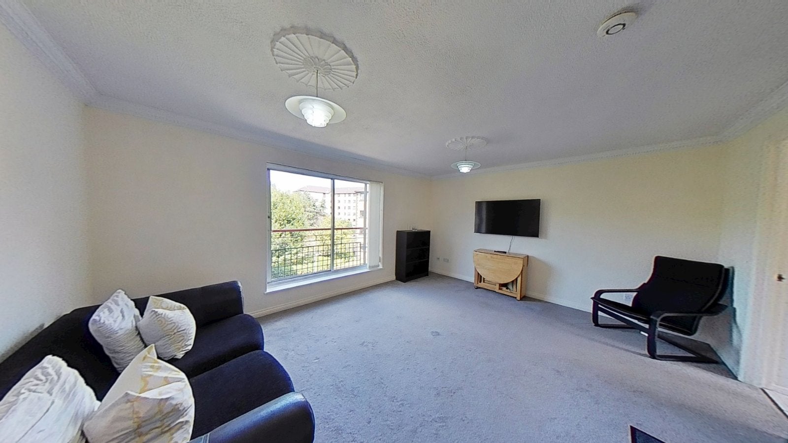 Flat Riverview Drive in Glasgow