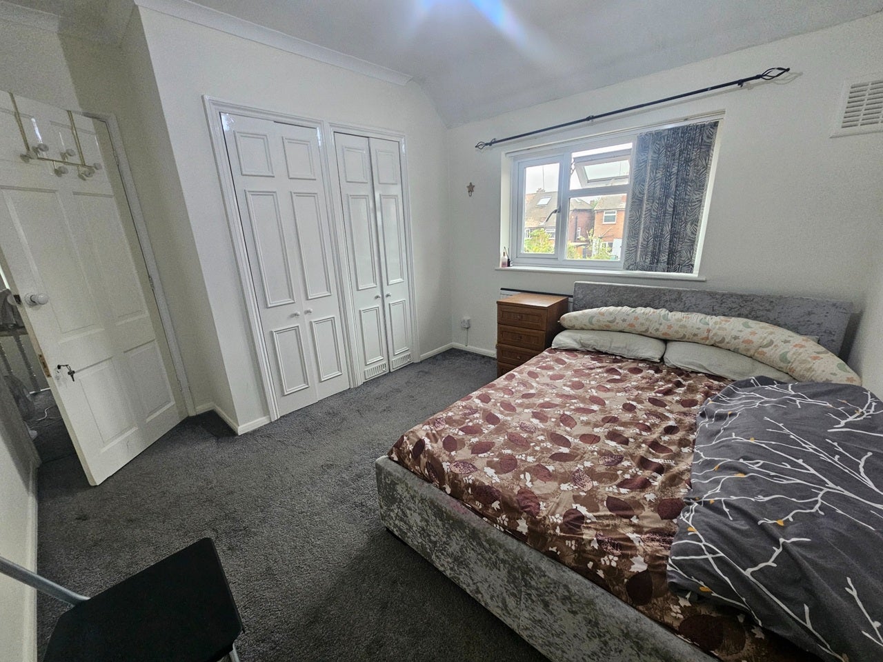 Room Chiltern Close in Greater London