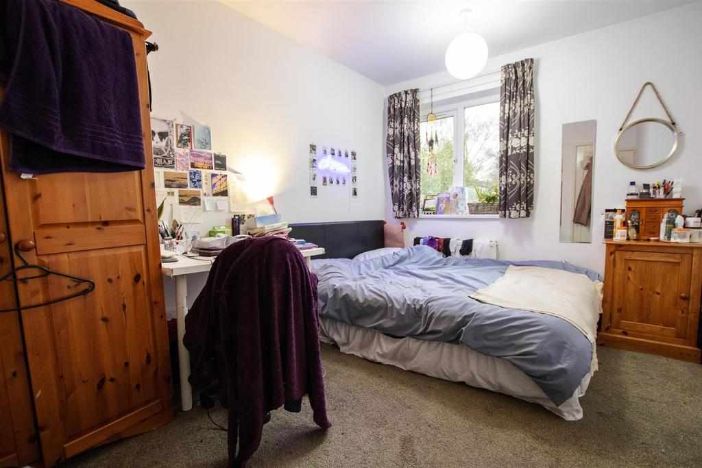 Flat Rebecca Drive in Birmingham