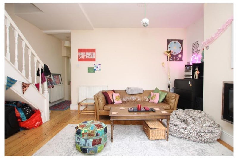 Room Ramsey Road in Bristol