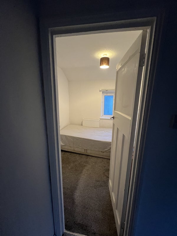 Room Beldams Lane in East Hertfordshire