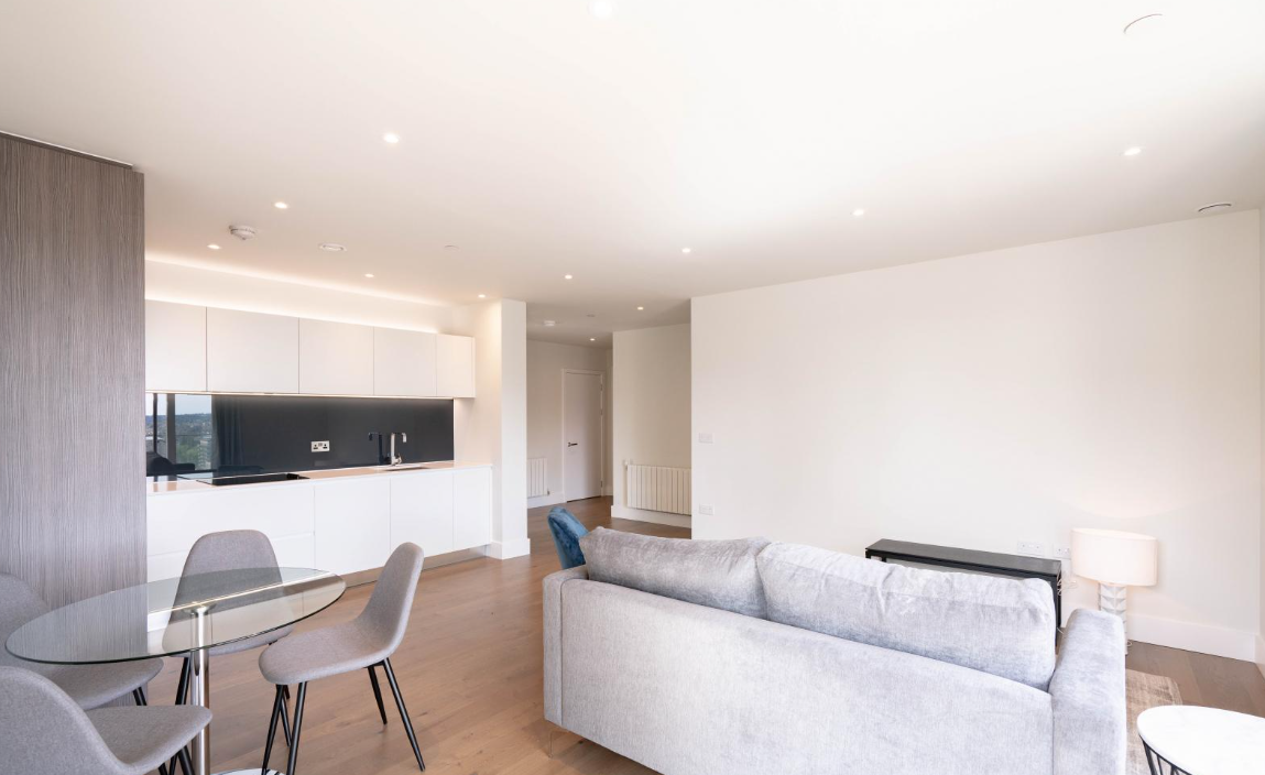Flat Pegler Square in Greater London