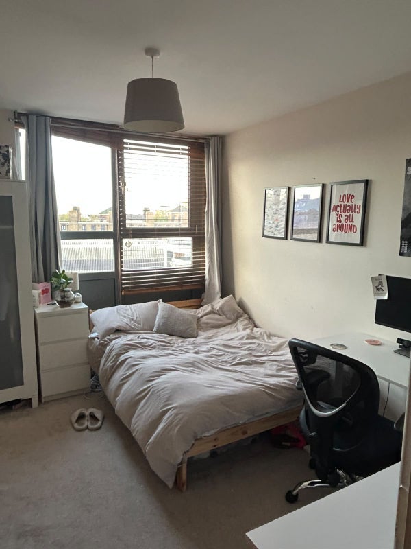 Room New Park Road in Greater London