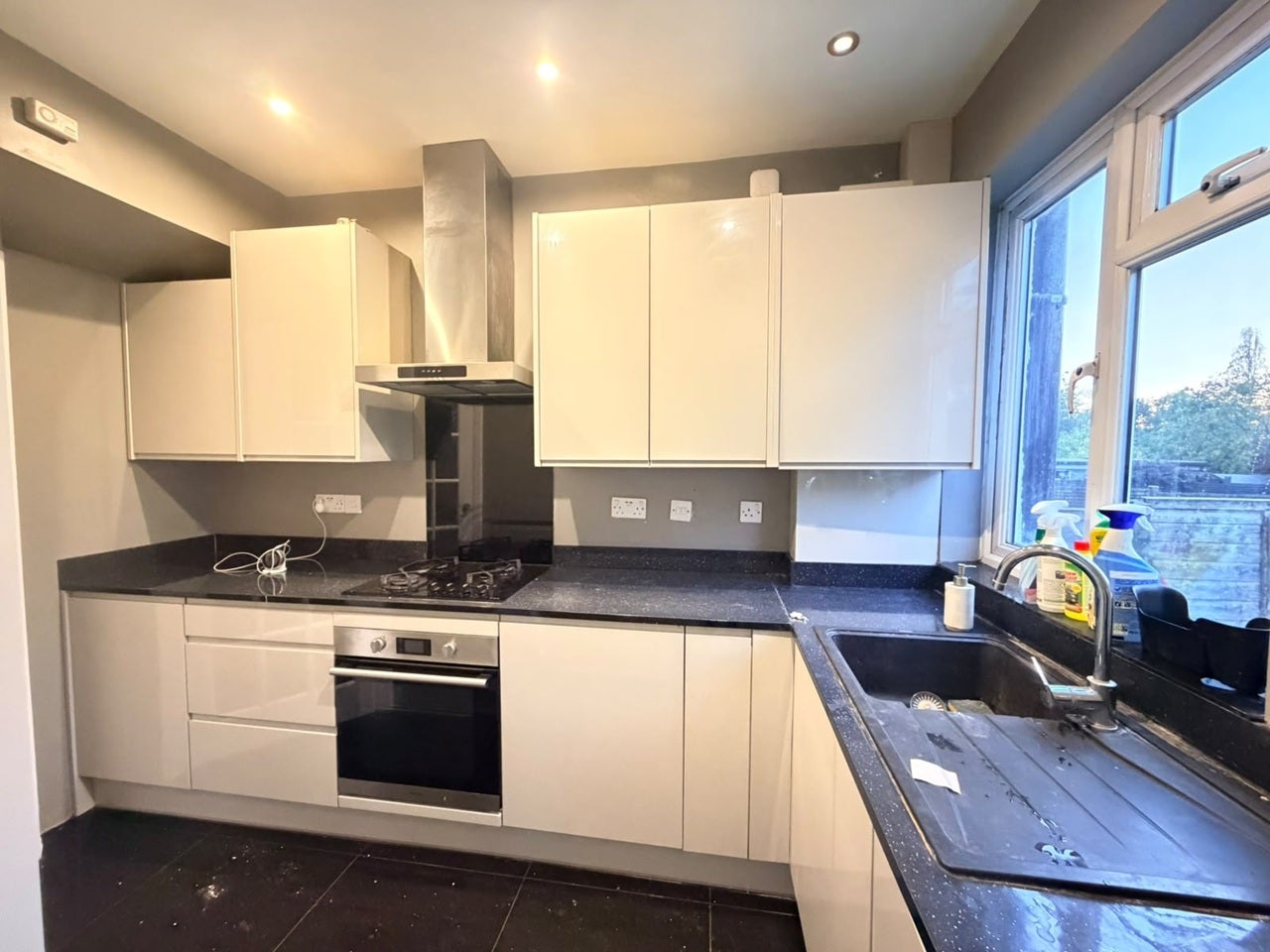 House Bramdean Crescent in Greater London