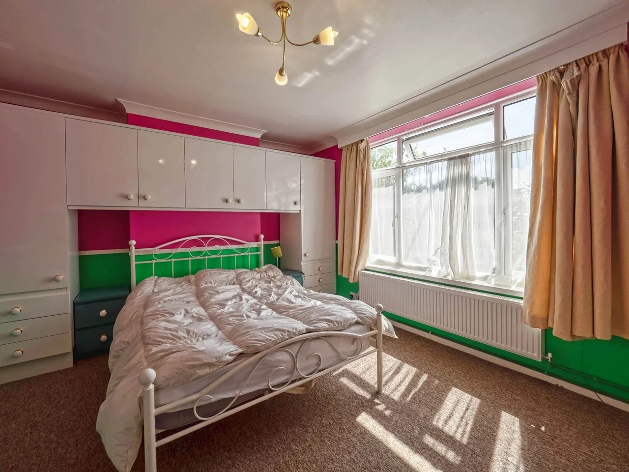 Room St. Anne's Road in St Albans