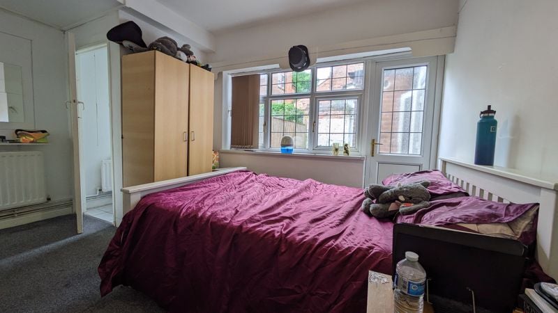 Flat Derby Road in Nottingham