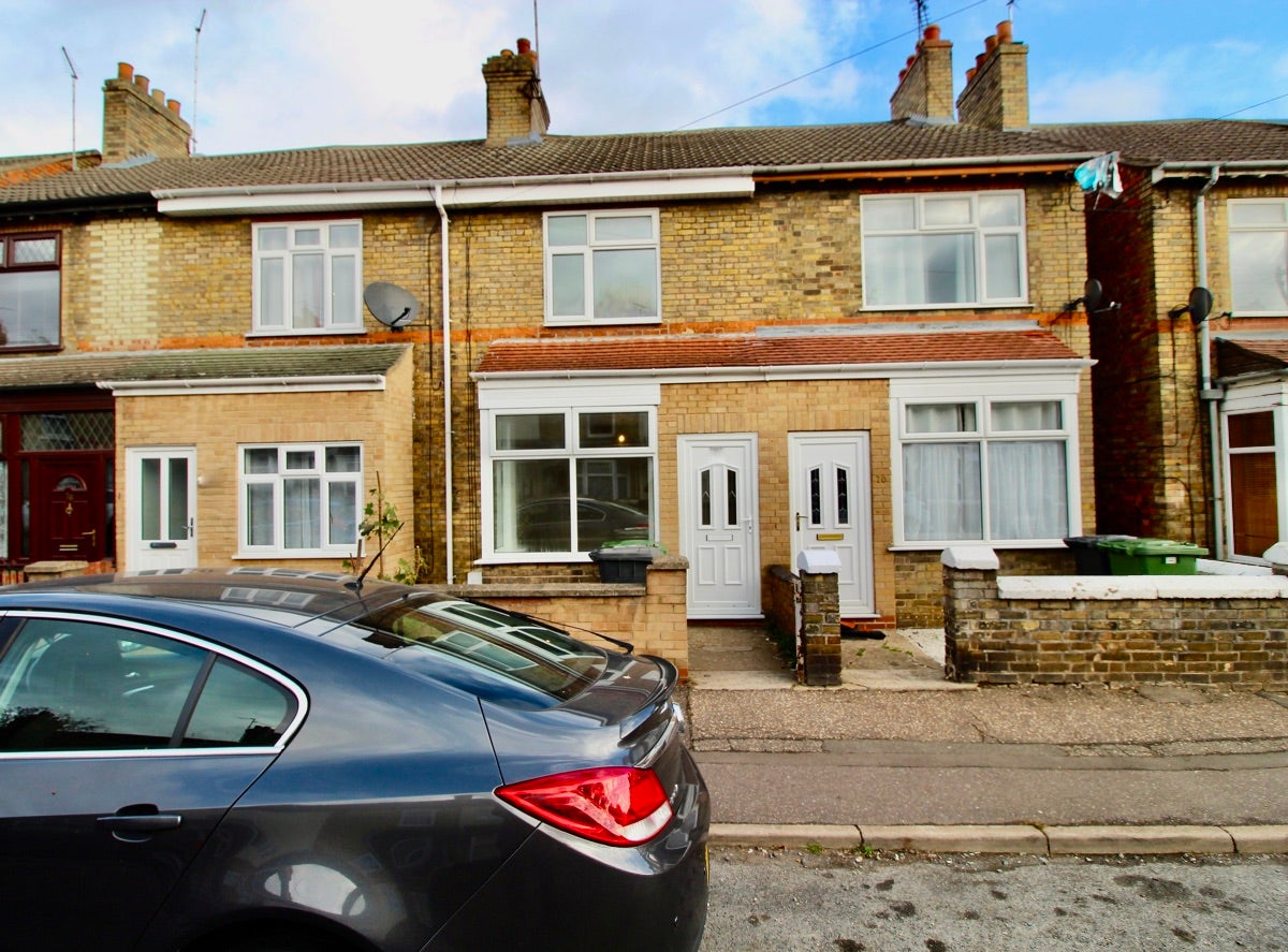 House Belsize Avenue in Peterborough
