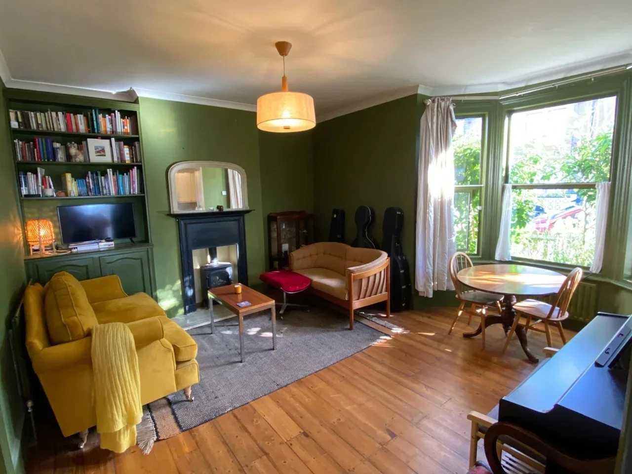 Flat Kitchener Road in Greater London