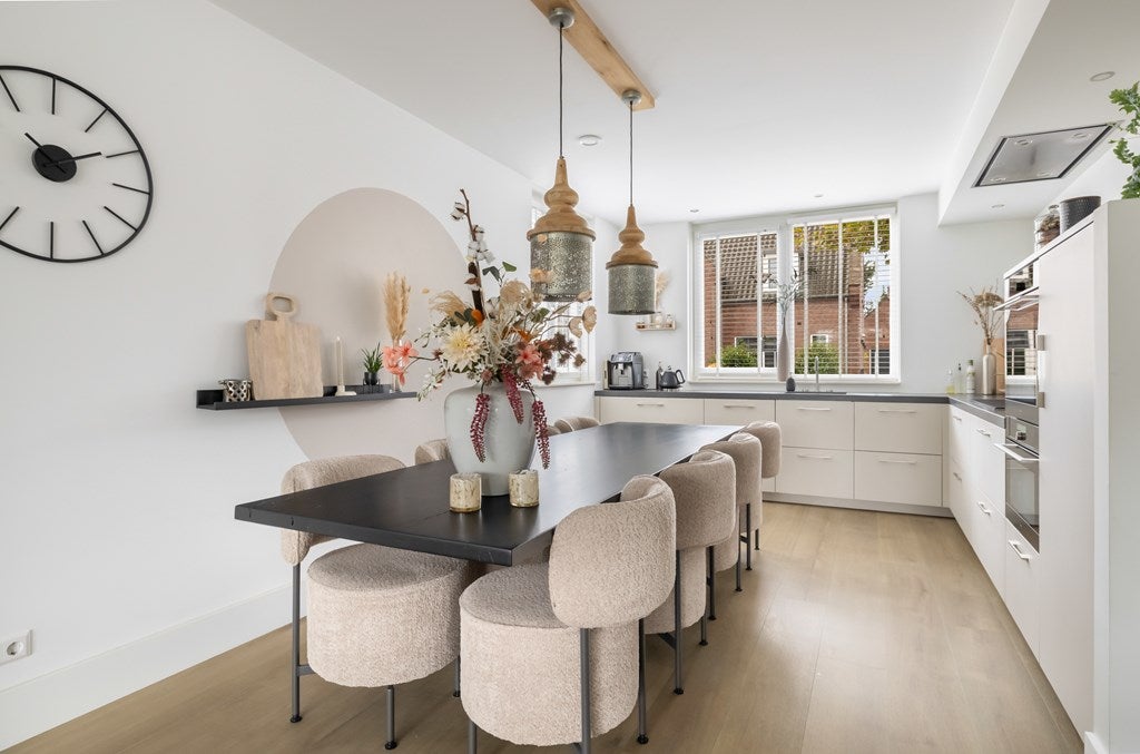 Tussenwoning te koop: Beekweide 86, Renswoude