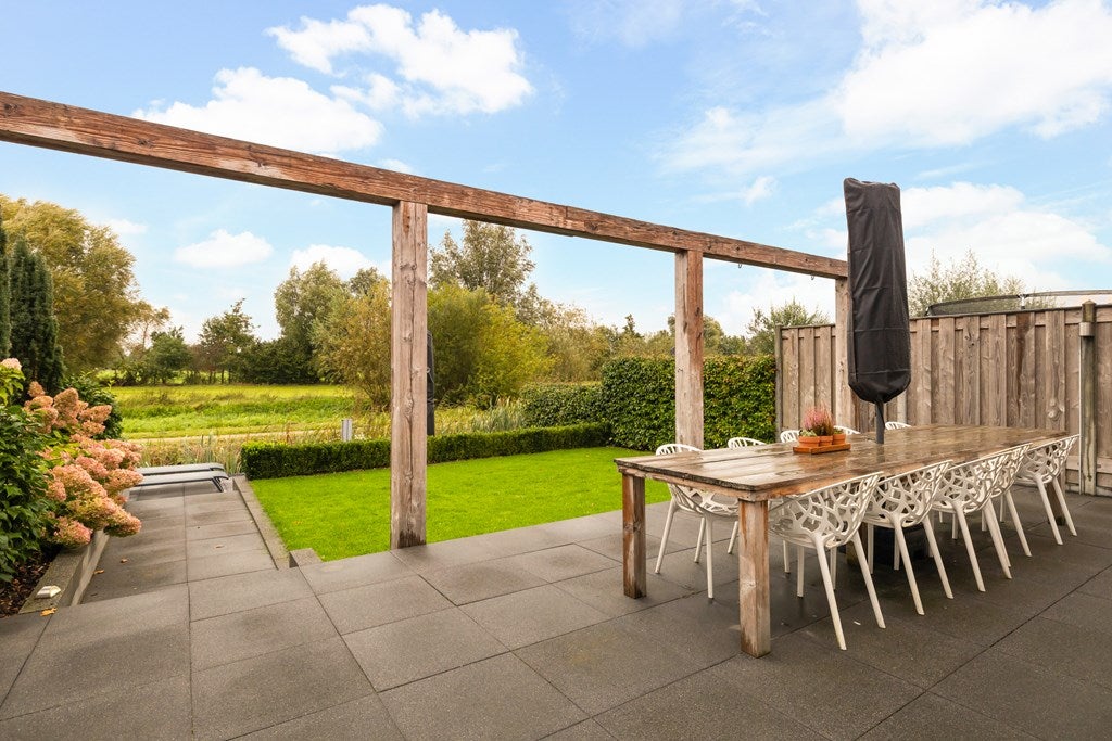 Tussenwoning te koop: Beekweide 86, Renswoude
