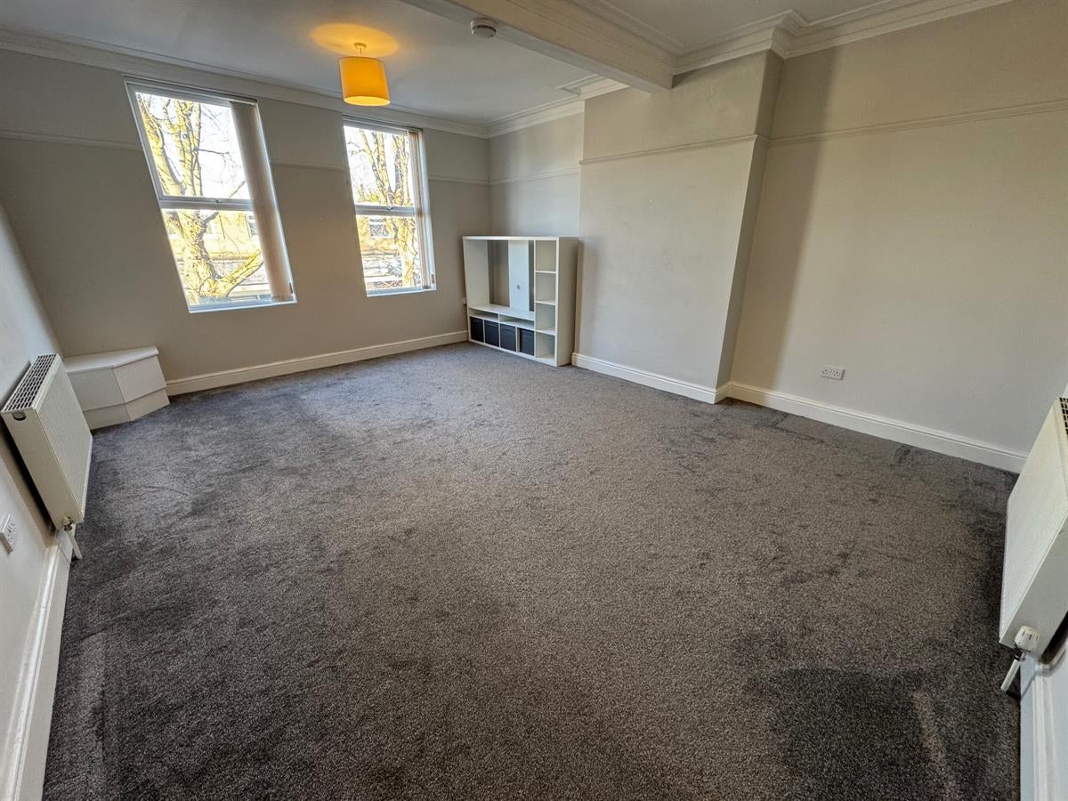 Flat Heaton Moor Road in Cheadle