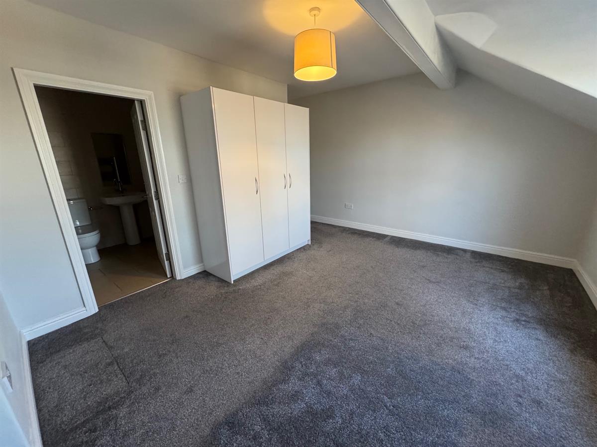 Flat Heaton Moor Road in Cheadle