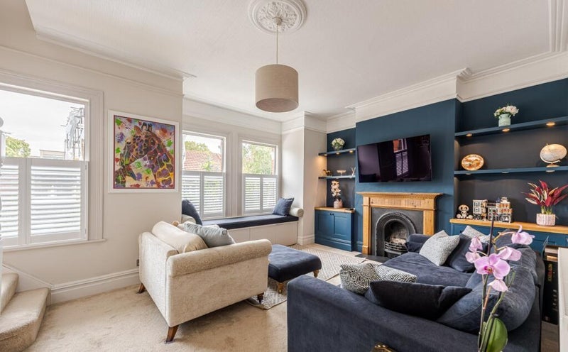 Room Wix's Lane in Greater London