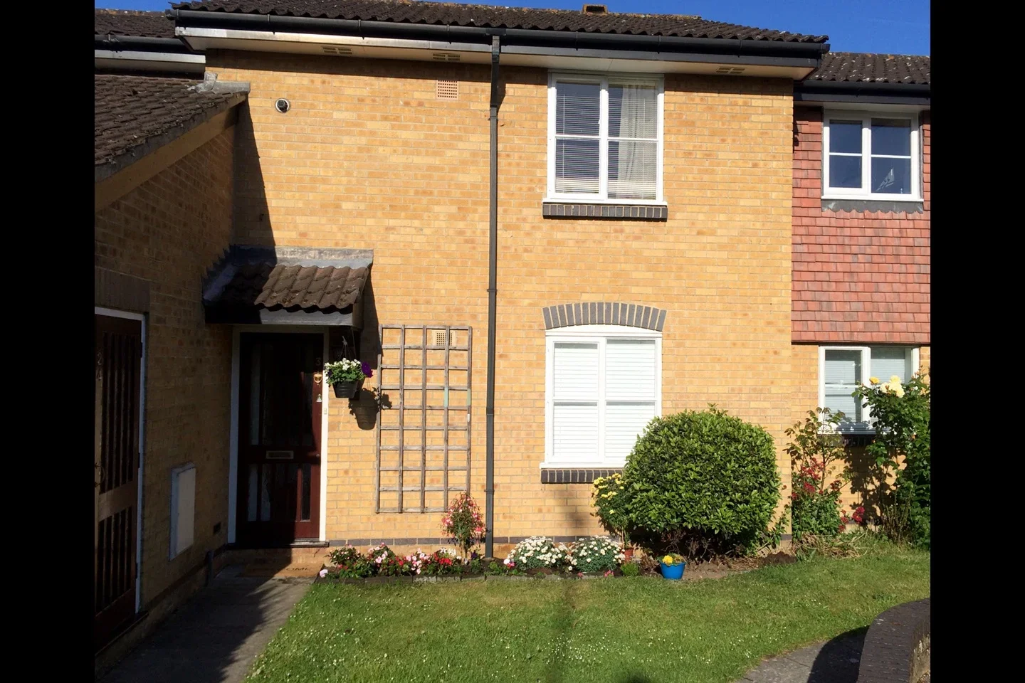 Flat Aldworth Close in Bracknell