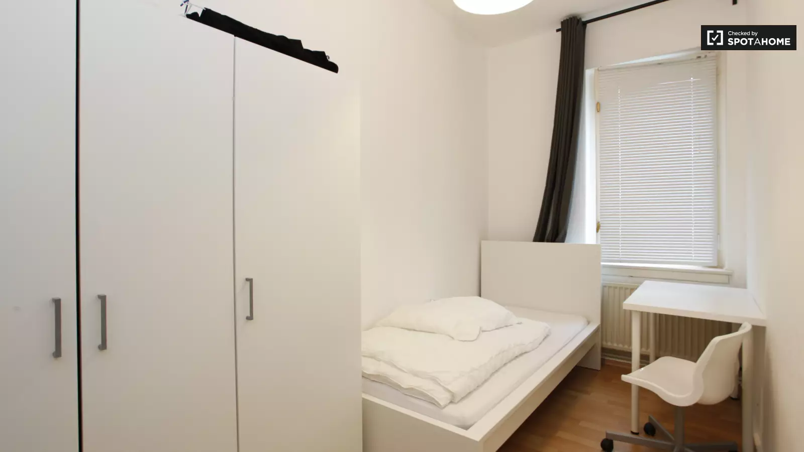 Wohnung Rheinstraße in Berlin