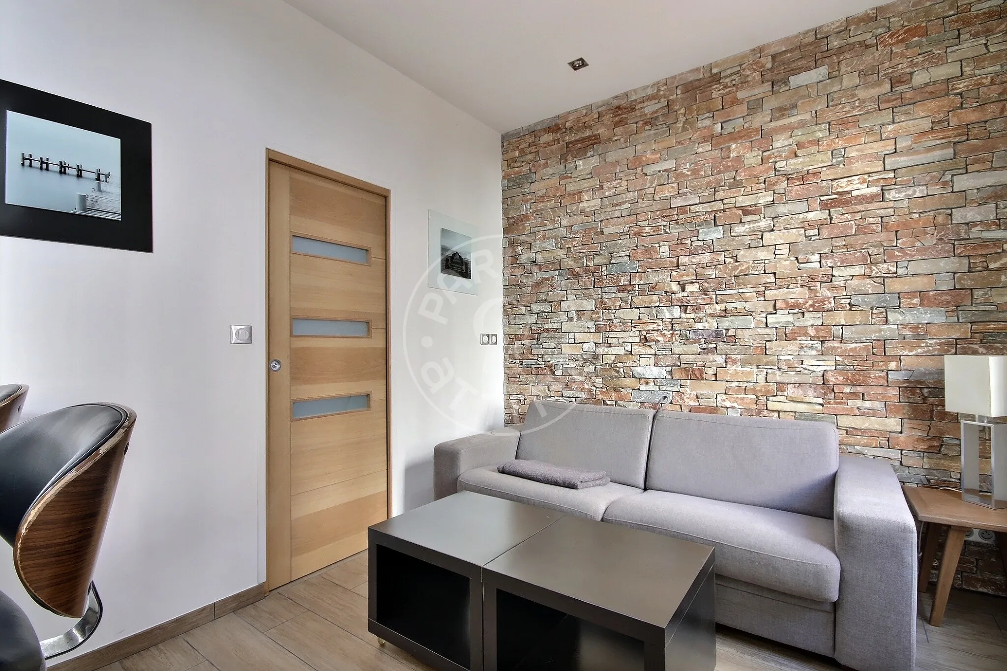 Appartement Rue Philippe de Girard à Paris