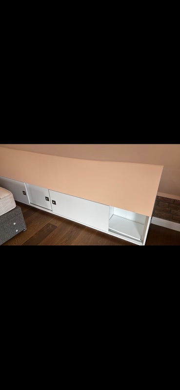 Room Holmesdale Road in Greater London