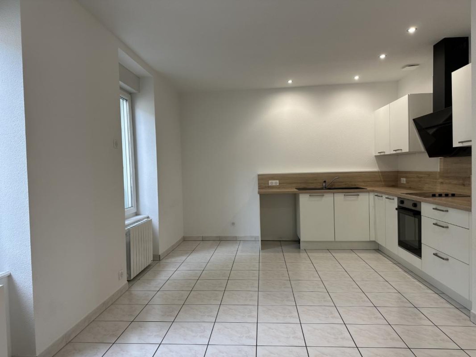 Flat Avenue de Paris in Roanne
