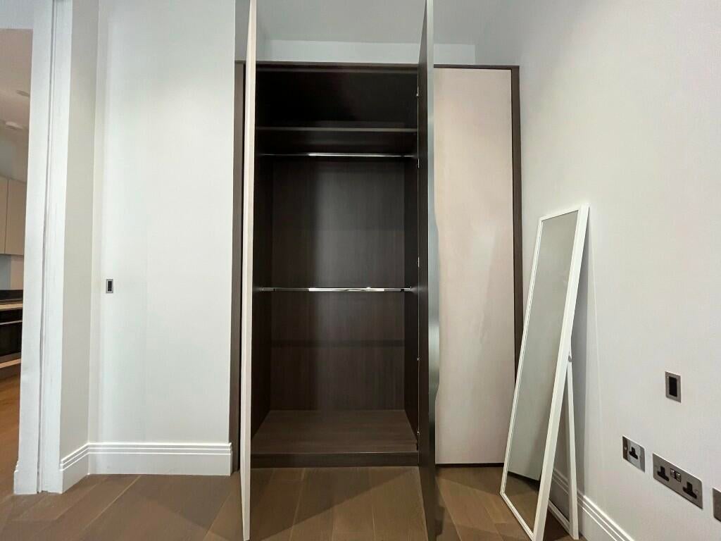 Flat Chancery Lane in City of London
