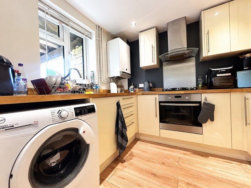 House Campden Close in West Oxfordshire