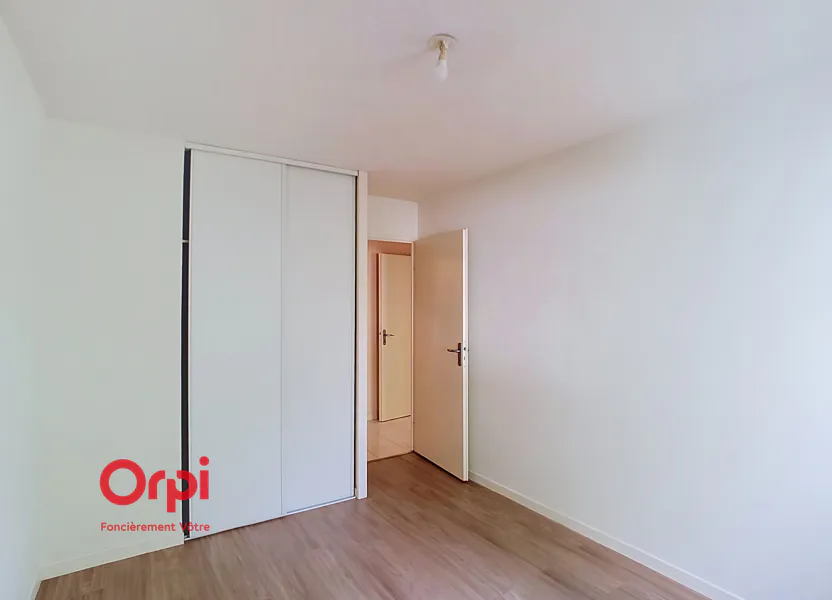 Flat Rue Julien Le Panse in Nantes