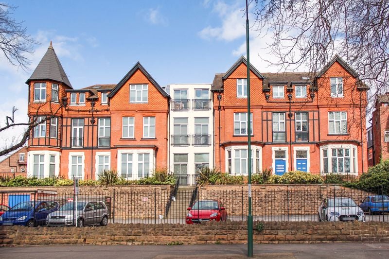 Flat Hucknall Road in Nottingham