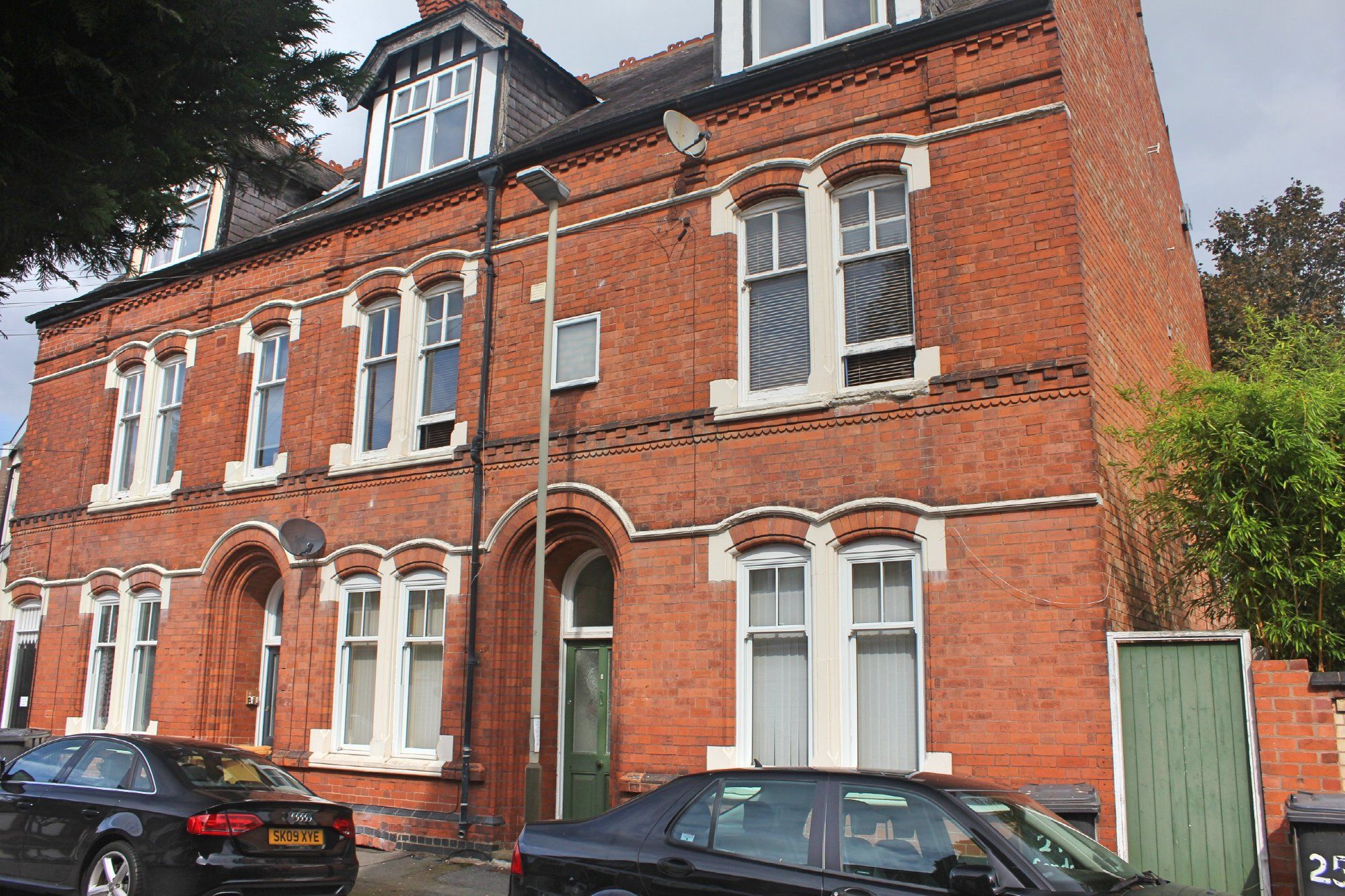 Flat Malvern Road in Leicester