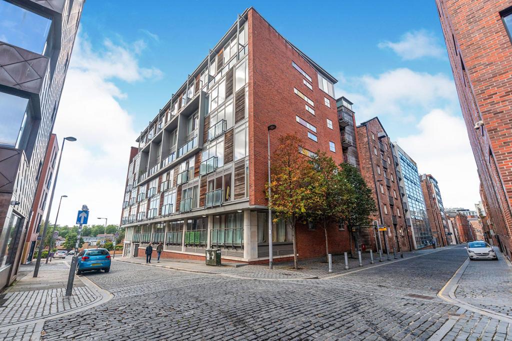 Flat Henry Street in Greater London