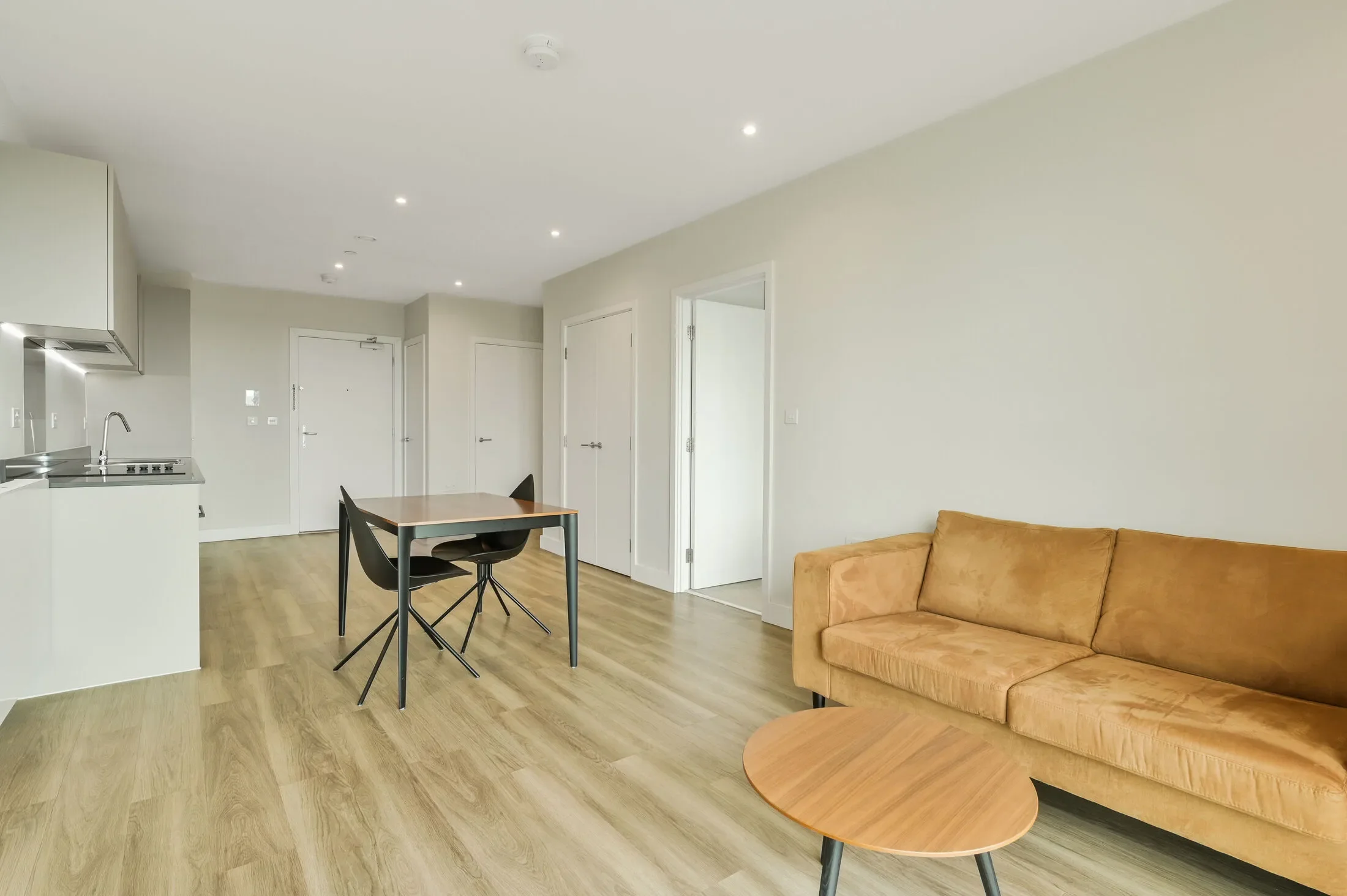 Flat Lionel Road South in Greater London