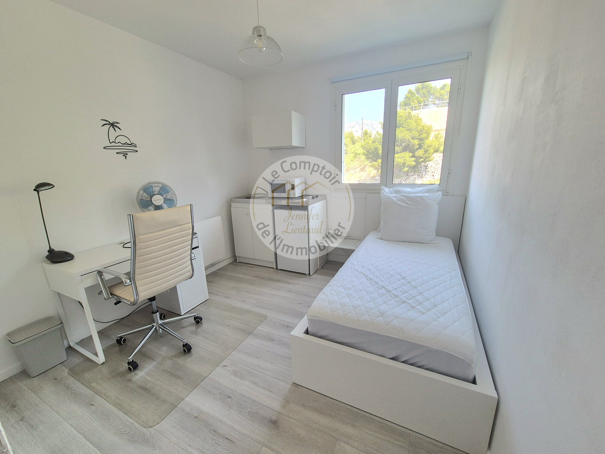 Room Résidence La Rouvière in Marseille