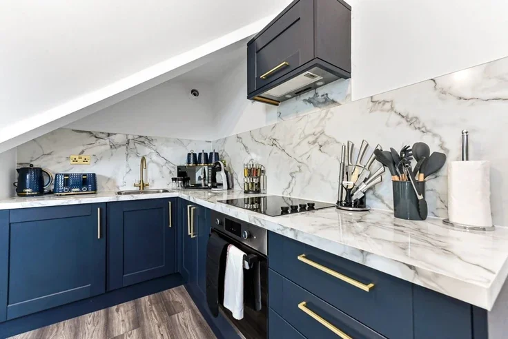 Flat Elder Avenue in Greater London
