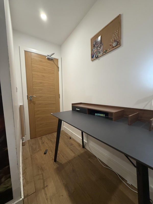 Room Atwater Close in Greater London